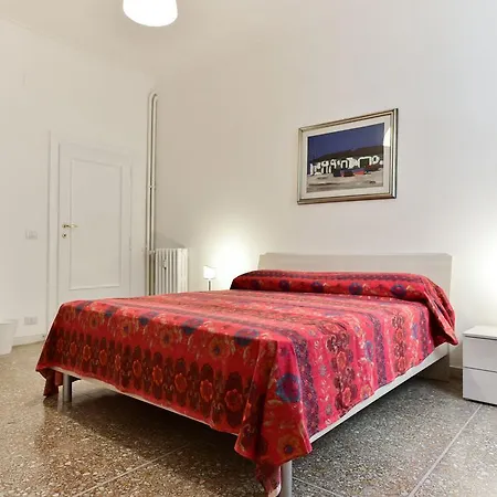 Red & White Vatican Appartamento *