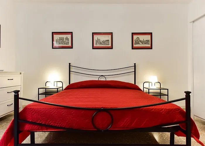 Red & White Vatican Appartamento Roma
